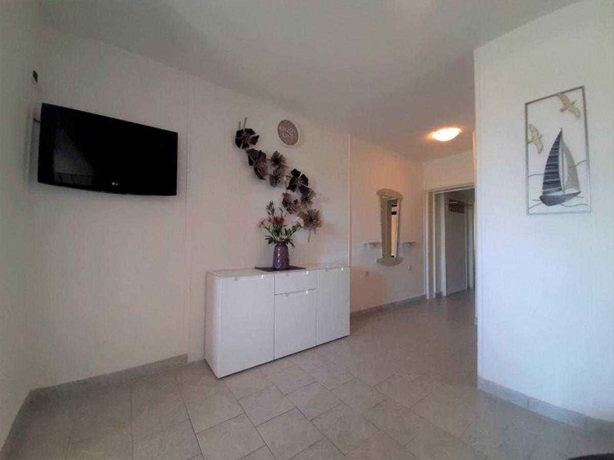 Apartments Nada Krk Island Dış mekan fotoğraf