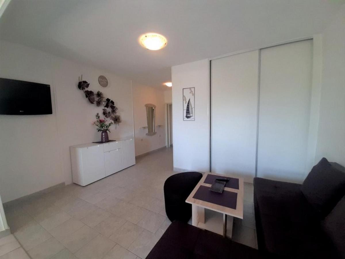 Apartments Nada Krk Island Dış mekan fotoğraf